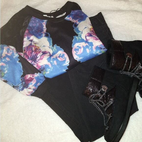 Anthropologie LF E-LADY MIRROR SWEATSHIRT TOP, S - Picture 1 of 6